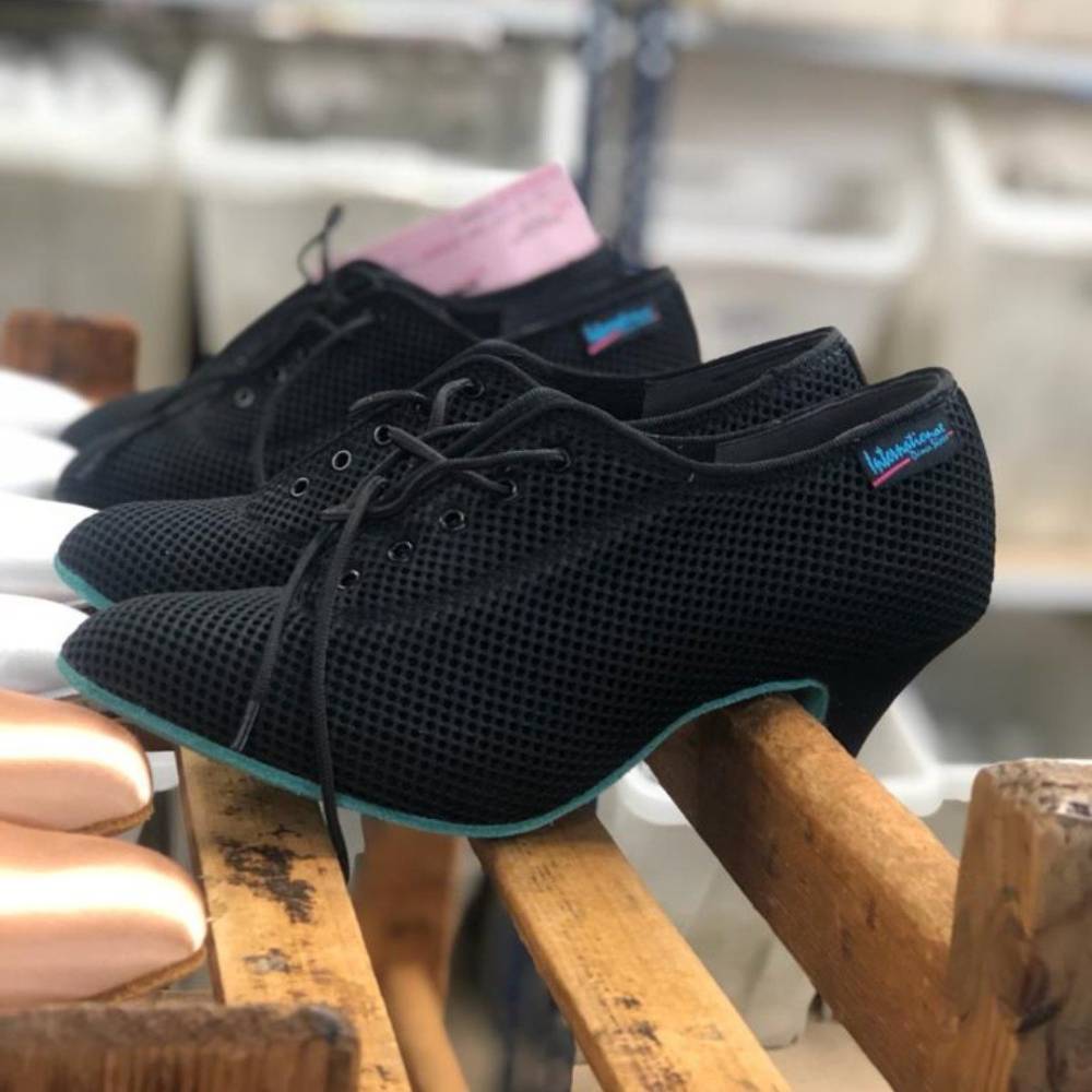Roxy - Airmesh with blue sole